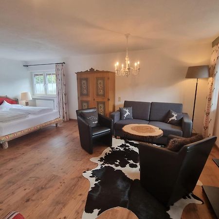 Gaestehaus Angela Garmisch-Partenkirchen Luaran gambar