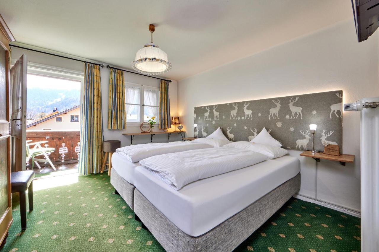 Gaestehaus Angela Garmisch-Partenkirchen Luaran gambar