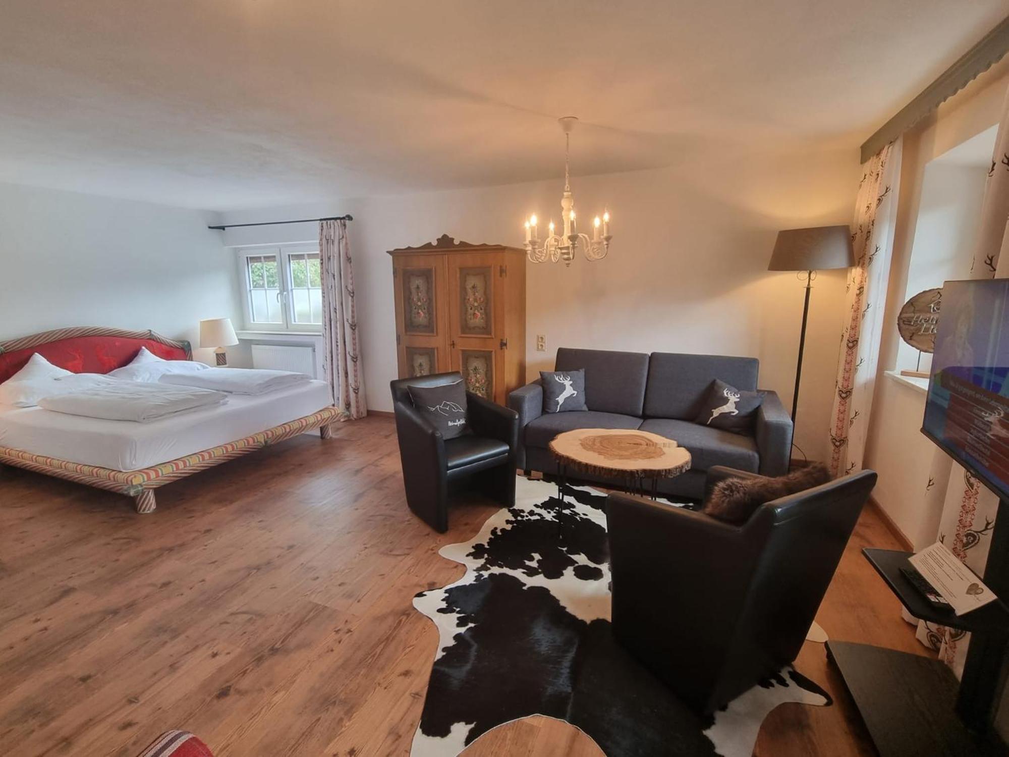 Gaestehaus Angela Garmisch-Partenkirchen Luaran gambar